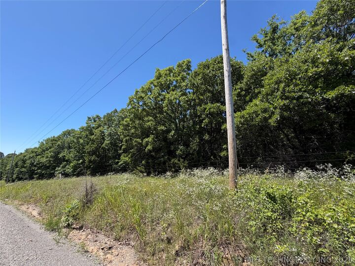 Property Photo:  S 65th Street E  OK 74403 