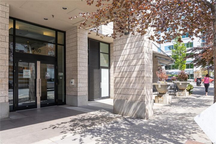 760 Johnson St #605 — photo 1