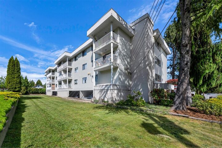 18 King George St #99 — photo 1