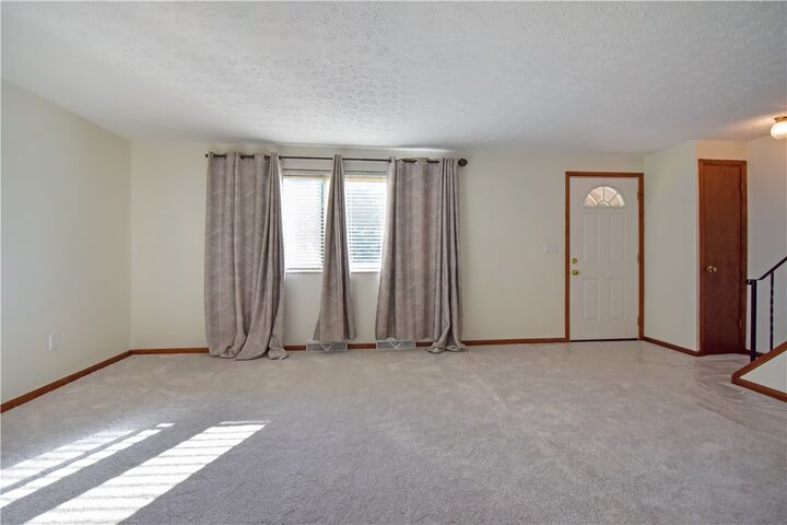 Property Photo:  16 Wallace Rd  PA 15209 