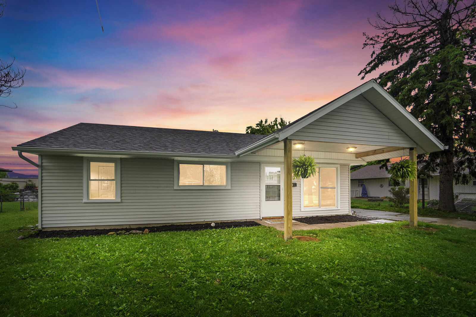 Property Photo: 1923 Portage Path OH 45506