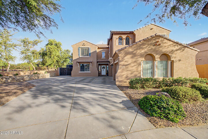 Property Photo:  18583 E Druids Glen Road  AZ 85142 
