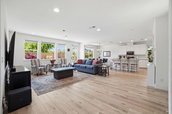 Property Photo:  5305 Kirby Place  CA 94928 