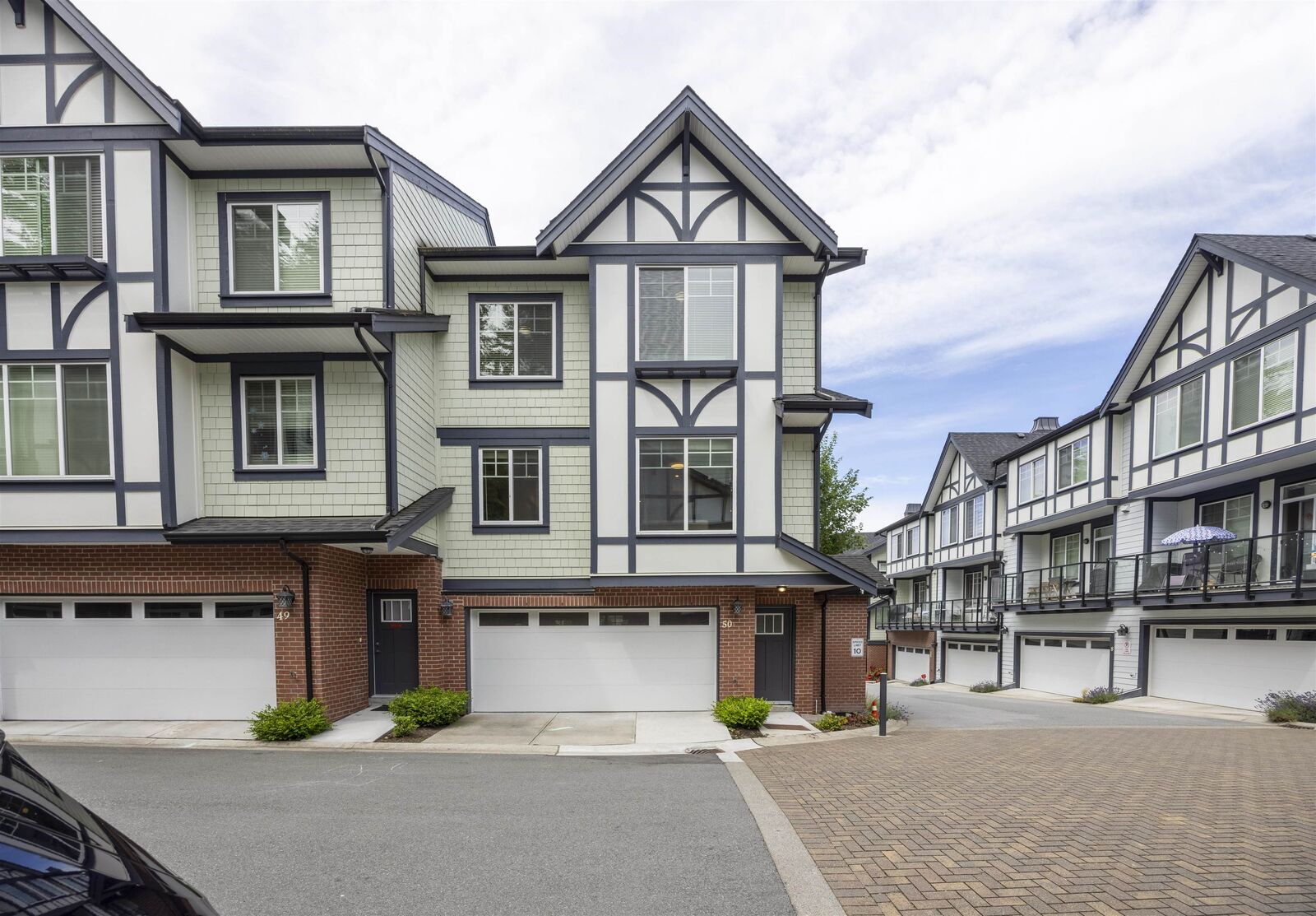 Property Photo: 11188 72 Avenue 50 BC V4E 0A5