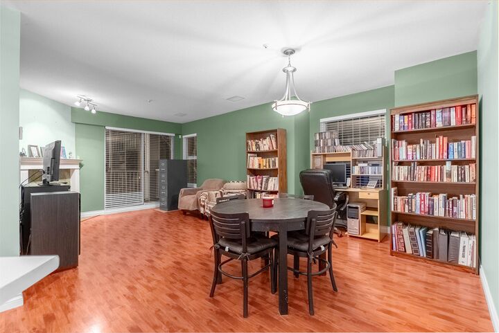 Property Photo:  1032 Queens Avenue 505  BC V3M 6T7 