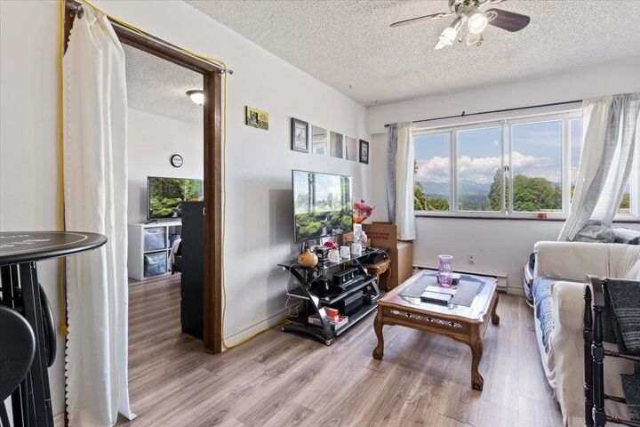 Property Photo: 6632 Canada Way BC V5E 3P7