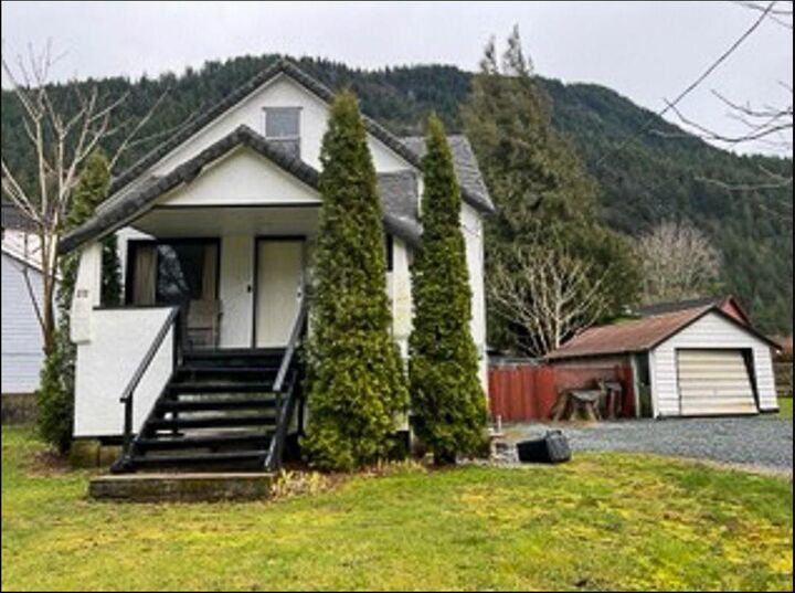 Property Photo:  231 Spruce Street  BC V0M 1K0 