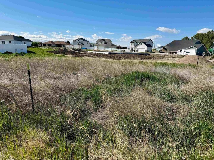 Property Photo: Manning Circle ID 83347