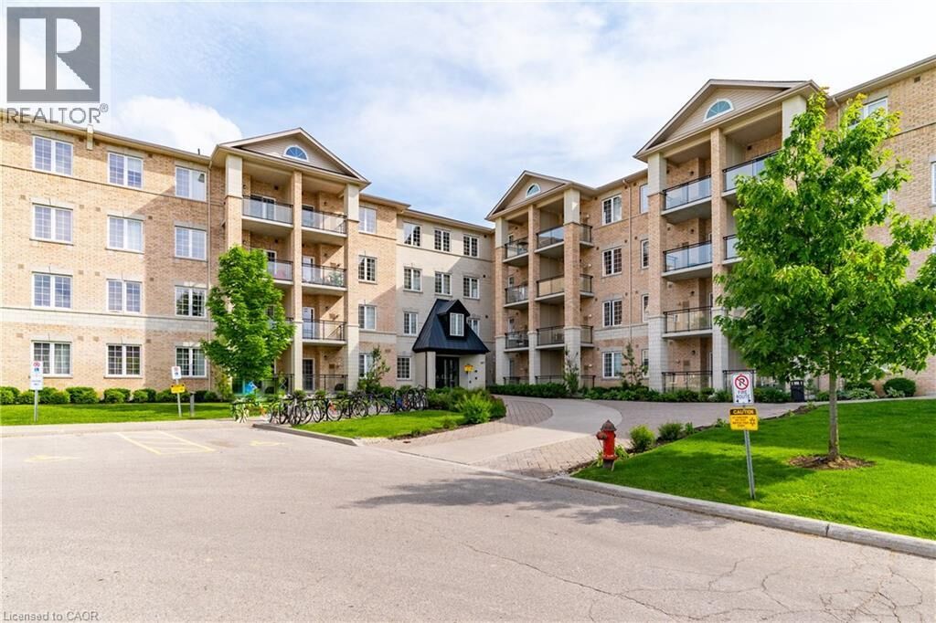 Property Photo:  1077 Gordon Street 335  ON N1G 0E3 