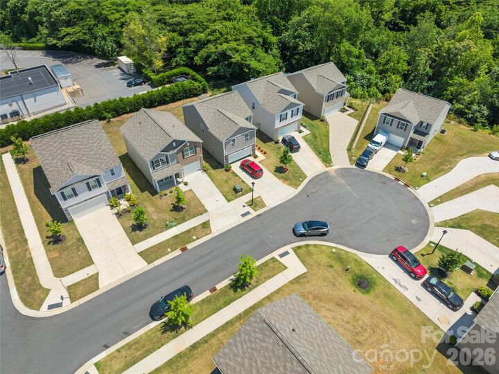 Property Photo:  2209 Lilium Drive  NC 28216 