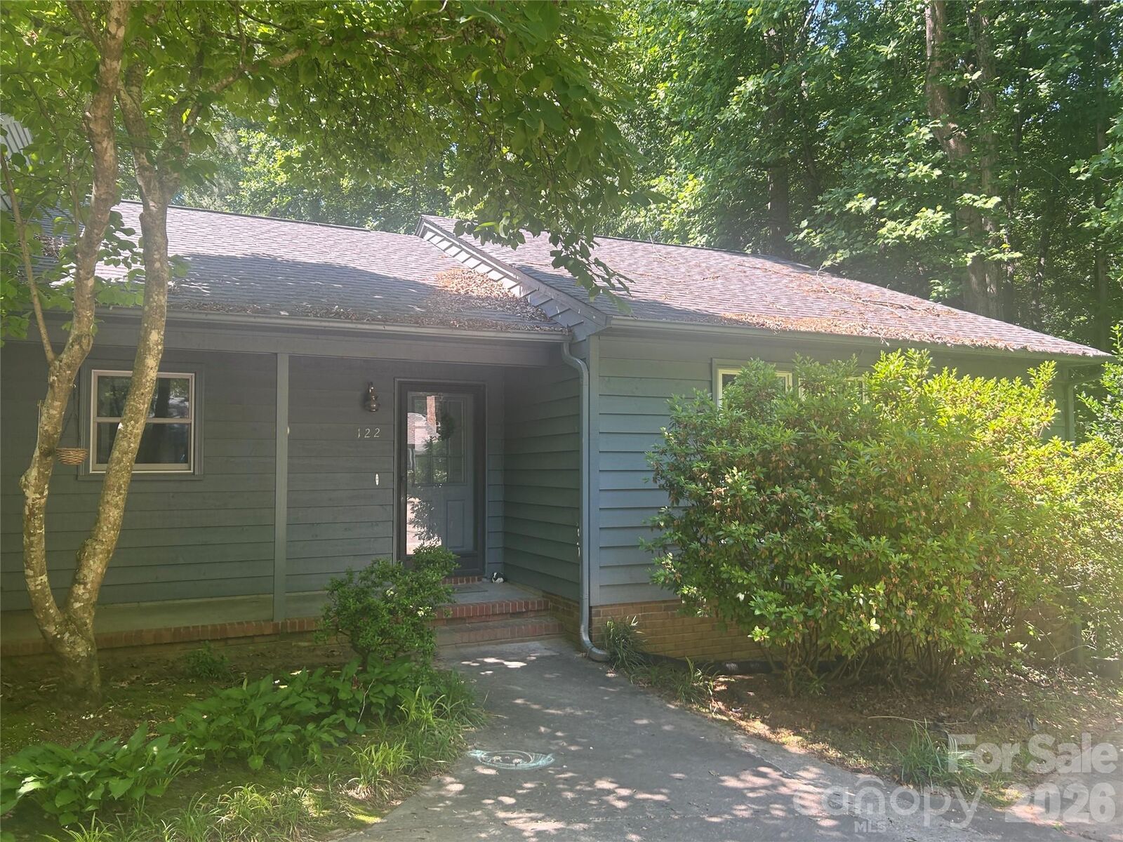 Property Photo: 122 Foxwood Village Drive SC 29715