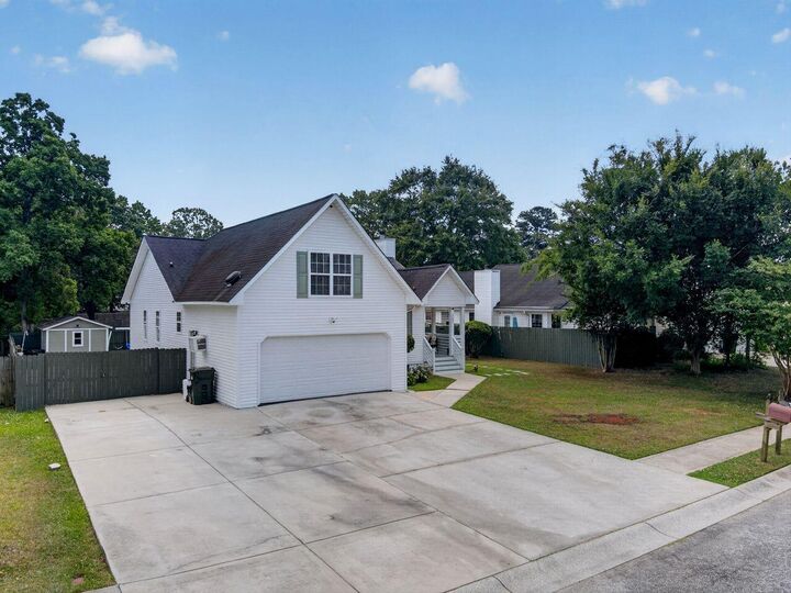 Property Photo:  202 Cane Break Lane  SC 29445 