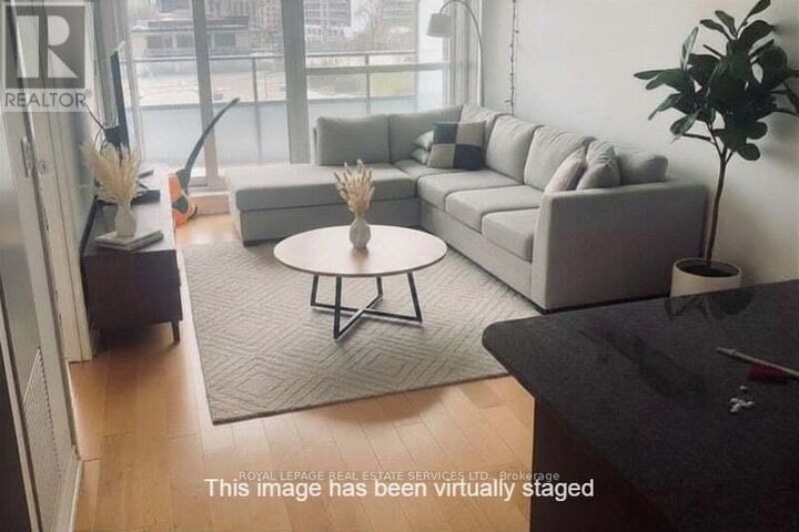 Property Photo:  2885 Bayview Avenue 207  ON M2K 0A3 