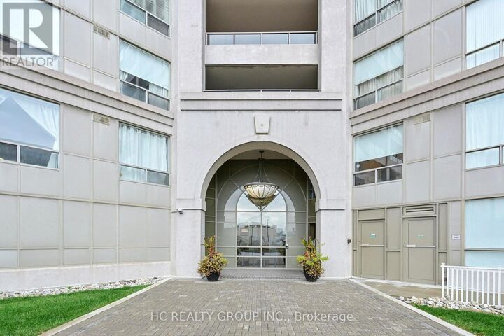 Property Photo:  9015 Leslie Street Lph11  ON L4B 3B6 