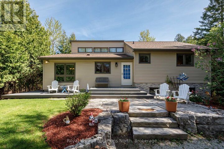 Property Photo: 105 Woodland Park Road ON N0H 1J0