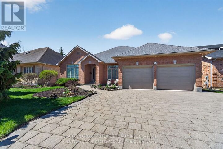 Property Photo:  519 Rosecliffe Terrace  ON N6K 4H5 