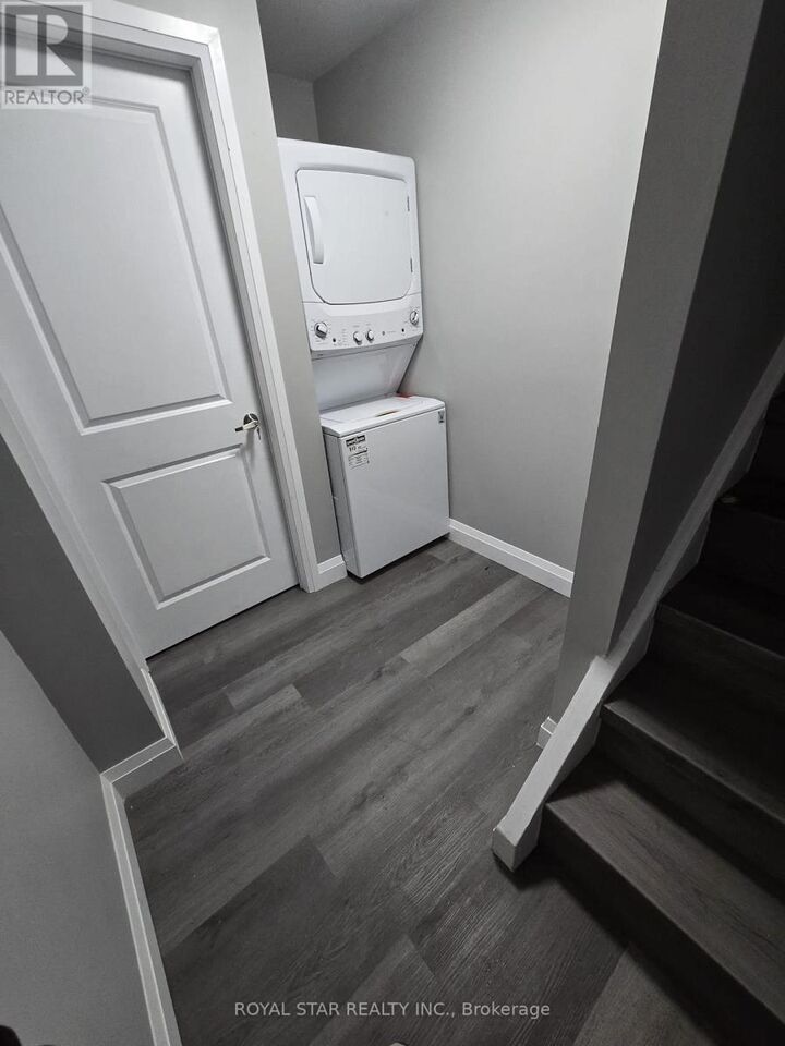 Property Photo: 83 Irving Place Bsmt Room ON N5V 2H6