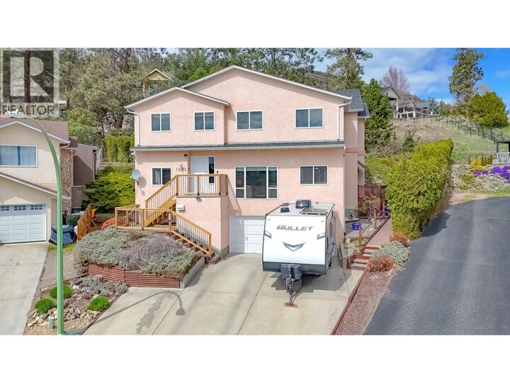 1802 Edgehill Court — photo 1
