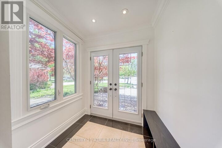 Property Photo:  474 Hidden Trail  ON M2R 3R8 