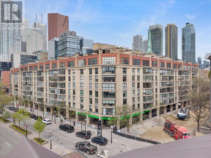 Property Photo:  80 Front Street East 424  ON M5E 1T4 