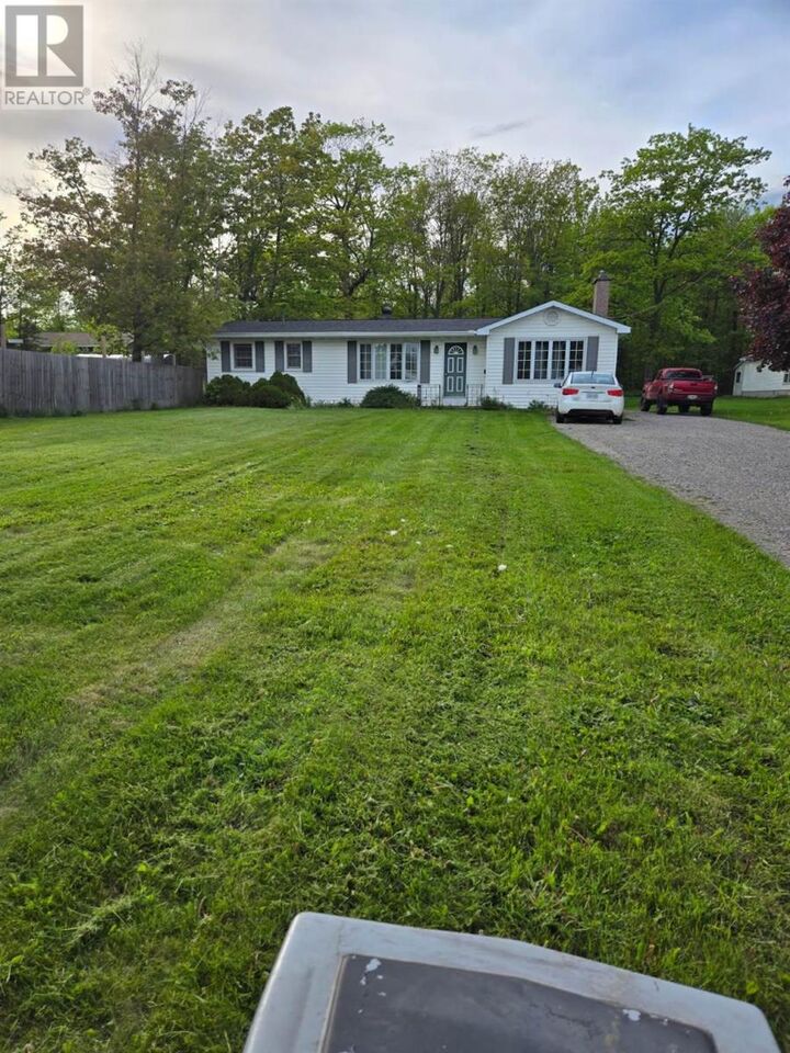Property Photo:  354 Old Garden River Rd  ON P6B 5A8 