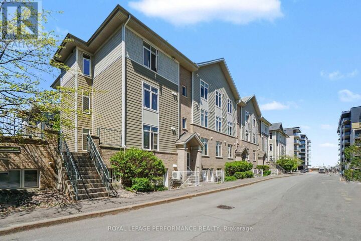 Property Photo:  326 Everest Private D  ON K1G 4E3 