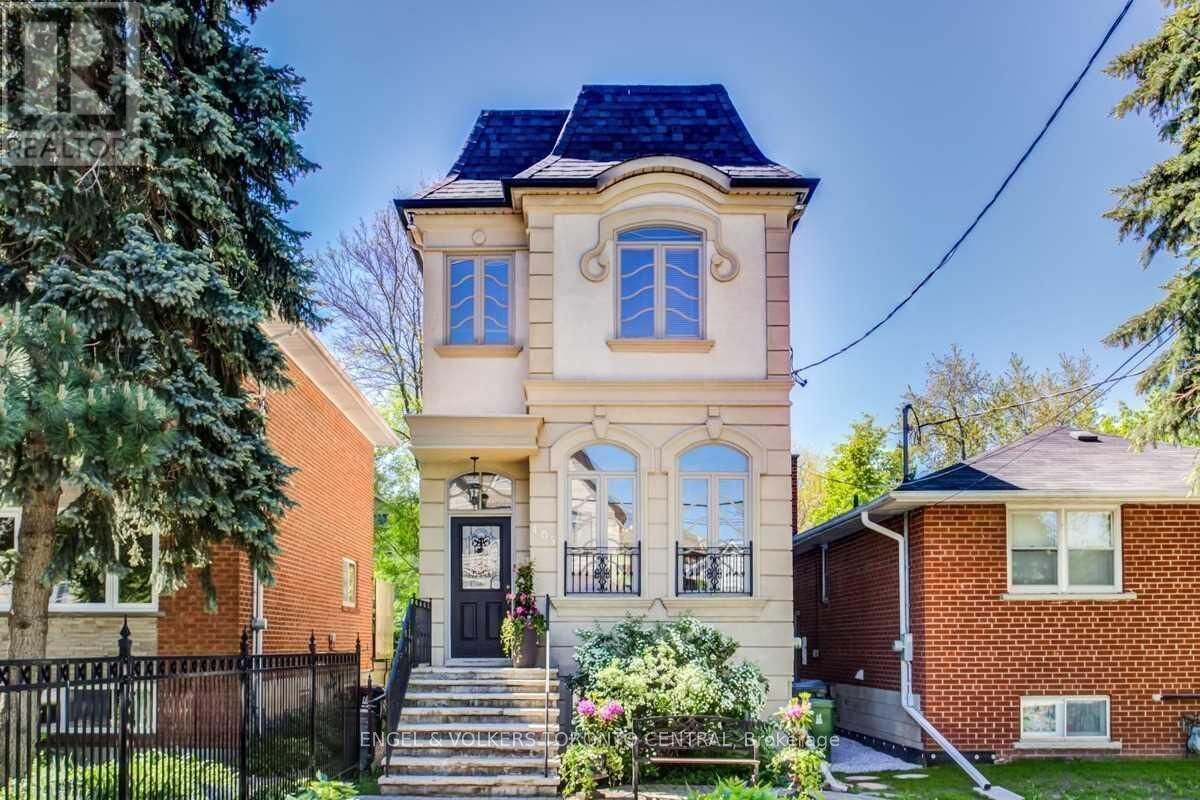 Property Photo:  405 Bedford Park Avenue  ON M5M 1J9 