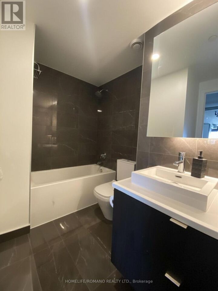 Property Photo: 21 Lawren Harris Square 1113 ON M5A 0T4