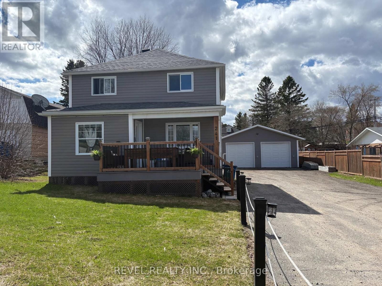 Property Photo:  241 Sixth Avenue  ON P0L 1C0 