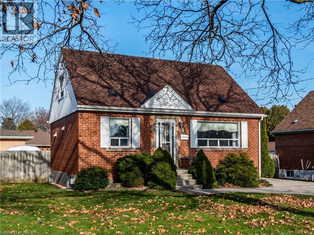 Property Photo: 5 Carene Avenue Lowersuite ON L8K 3W3