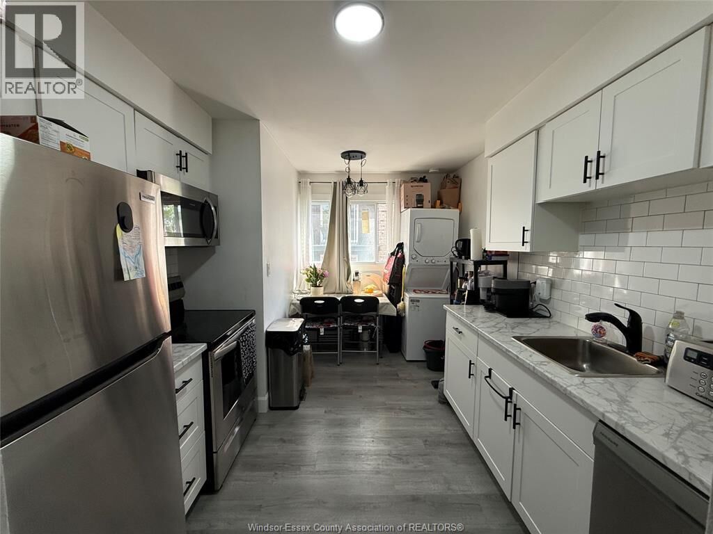 Property Photo:  3150 Peter Street 10  ON N9C 1H3 