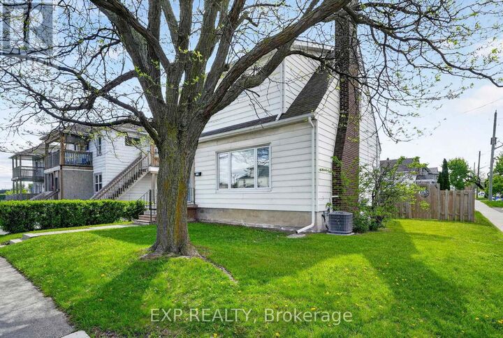 Property Photo:  1301 Second Street East  ON K6H 2B6 
