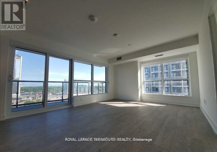 Property Photo: 5 Mabelle Avenue 1629 ON M9A 4Y1