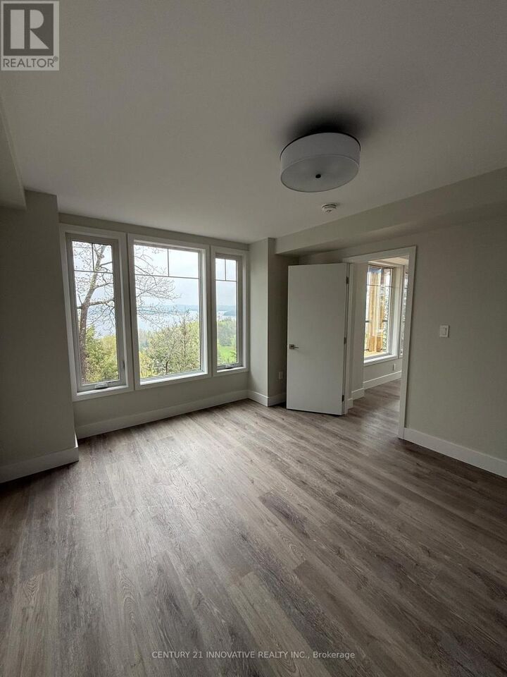 Property Photo:  3 Tree Tops Lane 101  ON P1H 1A9 