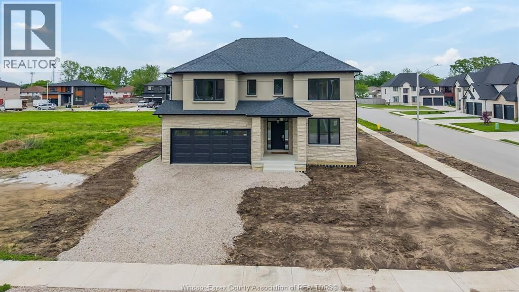 Property Photo:  3698 Farrow Avenue  ON N8N 1M2 