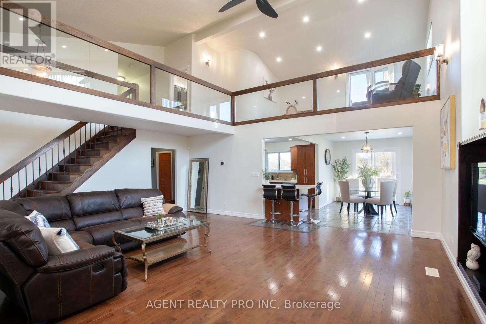Property Photo: 6571 Carroll Drive ON N0L 1T0