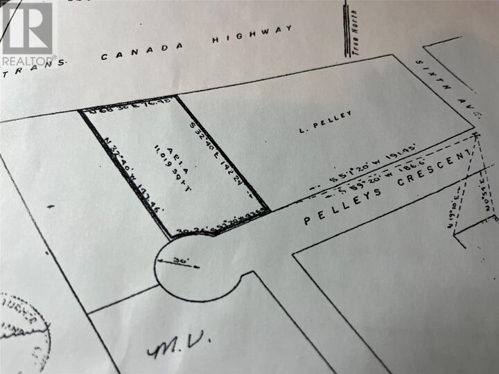 Property Photo:  4 Pelley'S Crescent  NL A0L 1K0 