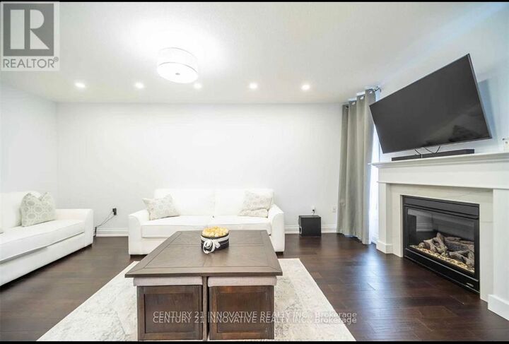 Property Photo:  165 Emick Drive Upper  ON L9K 0C9 