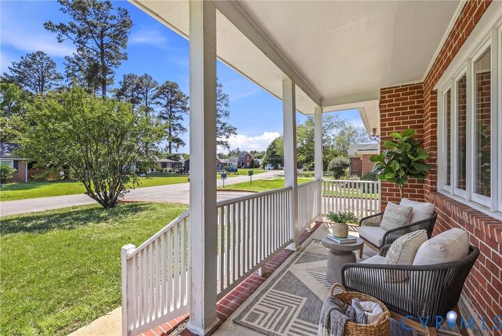 Property Photo:  1804 Glenthorne Road  VA 23222 