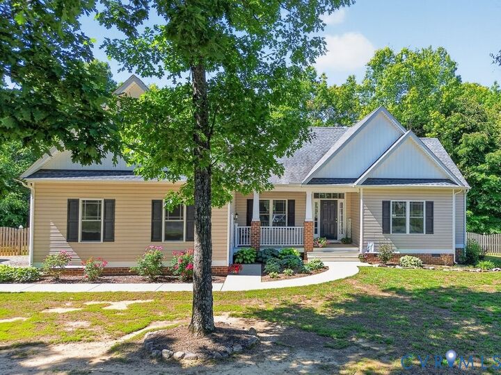 Property Photo:  153 Beagle Run Drive  VA 23024 