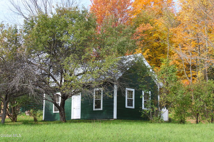 Property Photo:  545 Westfall Road  NY 12053 