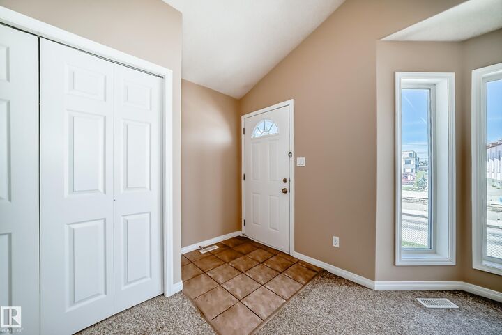 Property Photo:  9825 156 Street NW  AB T5P 2P2 