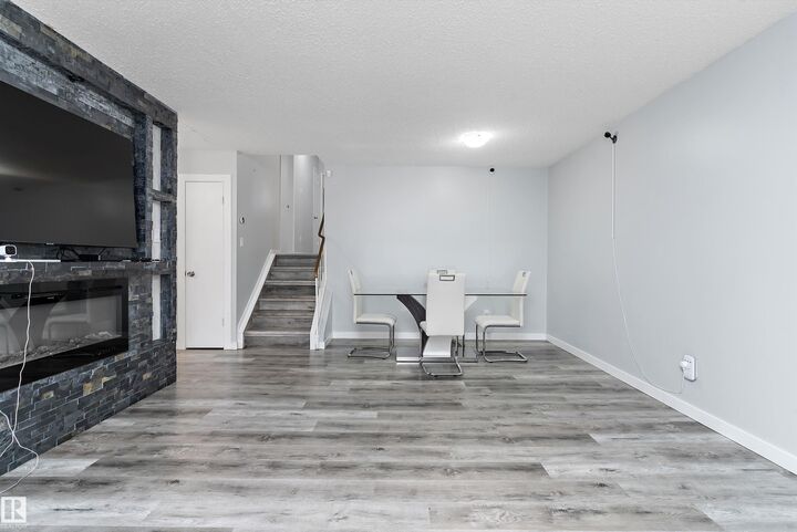 Property Photo: 3214 71 Street NW AB T6K 1K9