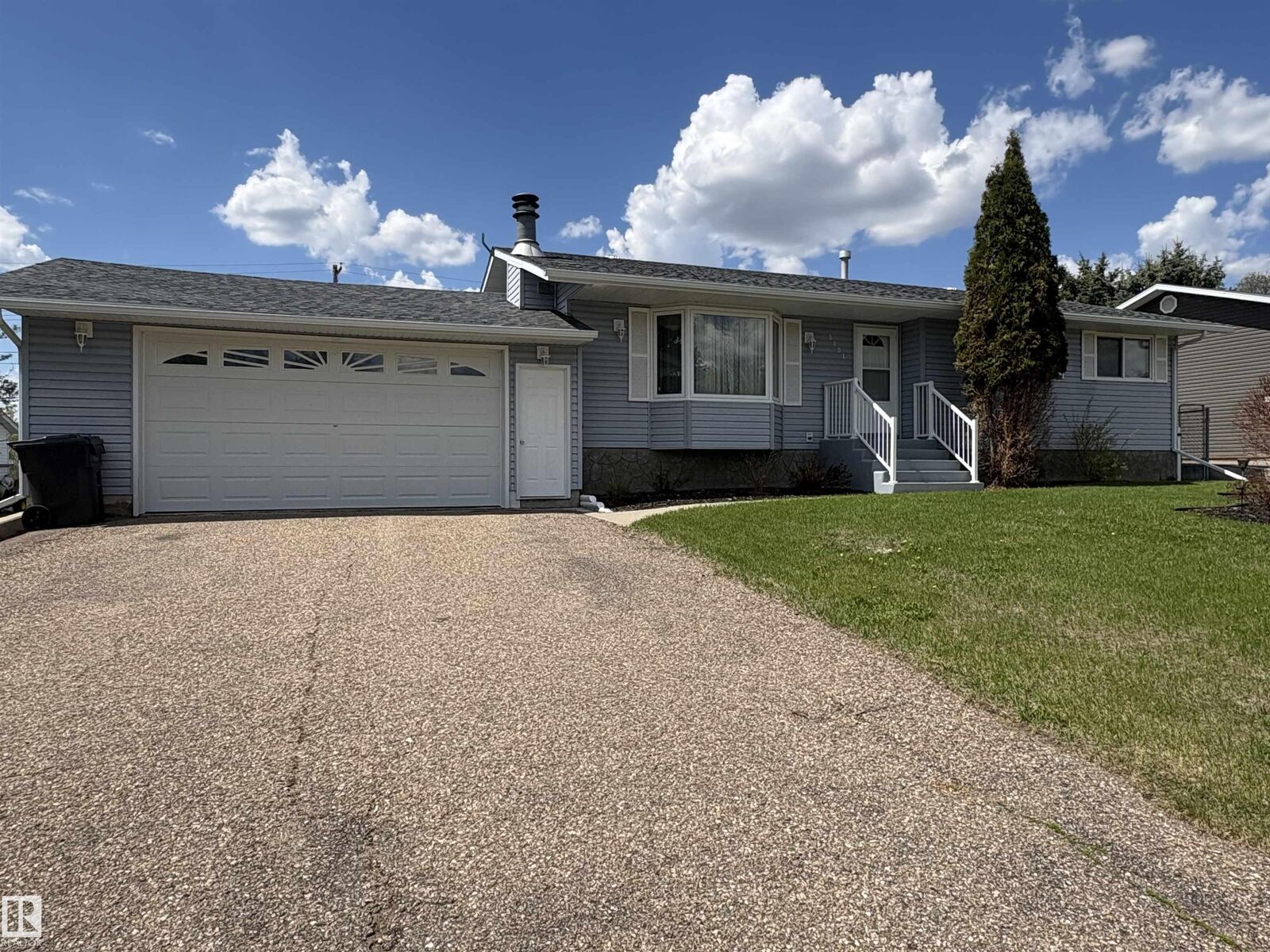 Property Photo: 5451 Circle Drive AB T0A 1A0
