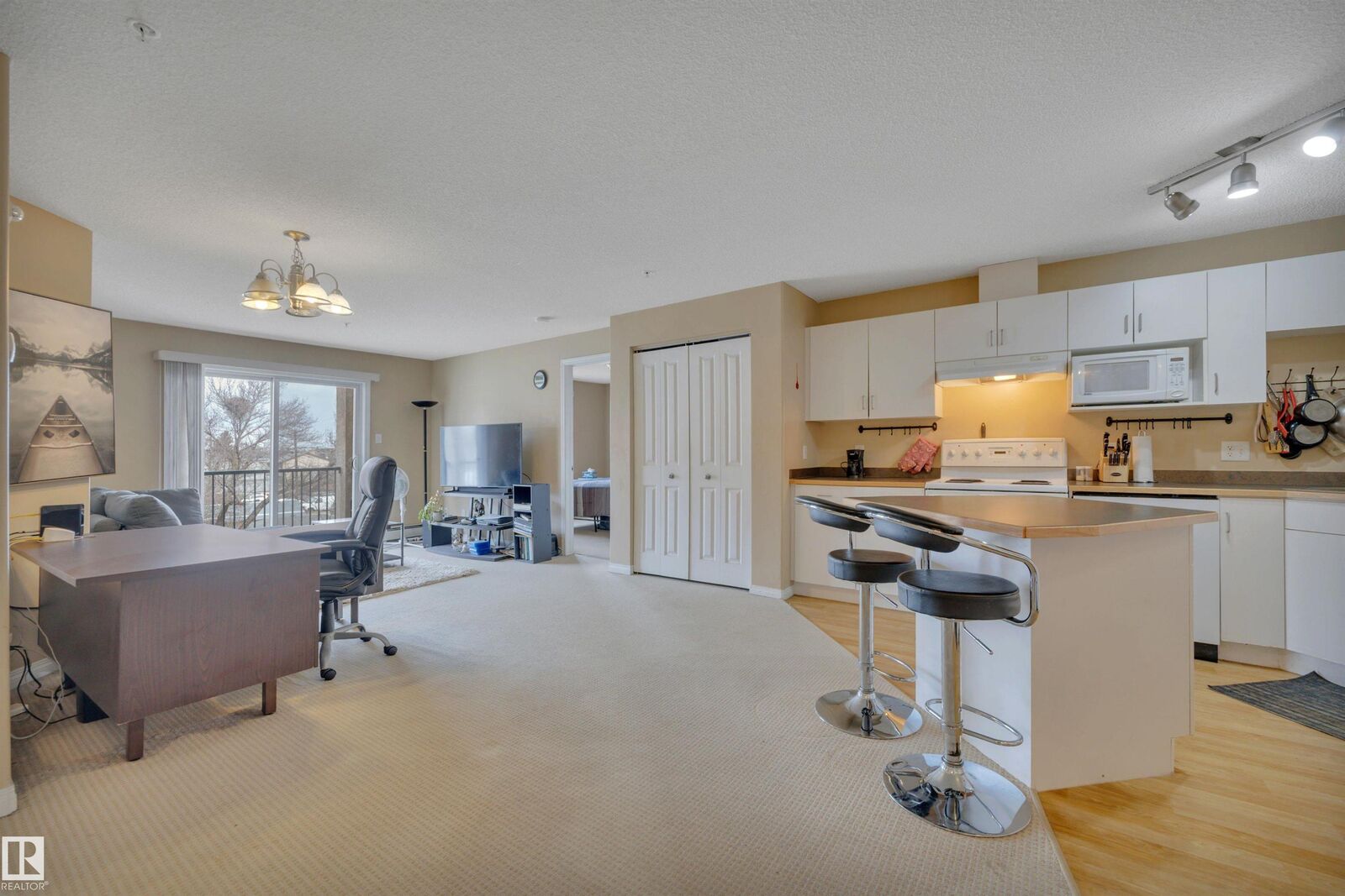 Property Photo:  11325 83 Street NW 326  AB T5B 4W5 