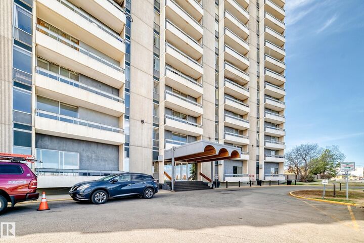 Property Photo:  10883 Saskatchewan Drive NW 208  AB T6E 4S6 