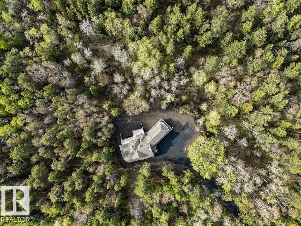 Property Photo:  26410 Twp Rd 512  AB T7Y 1E7 