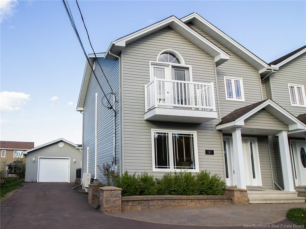Property Photo: 927 Mapleton Road NB E1G 2K6