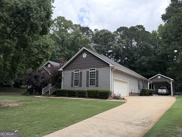 Property Photo:  110 Ford Dr  GA 30240 