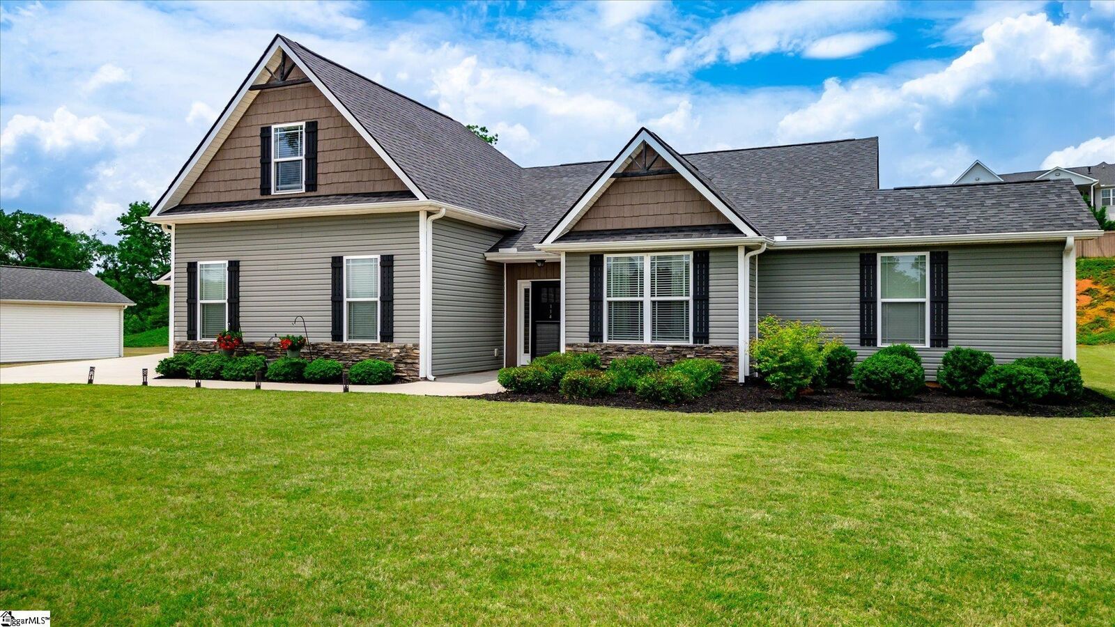 Property Photo:  114 Jones Kelley Road  SC 29690 
